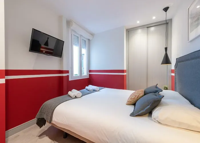 Sophisticated Brand New Flat